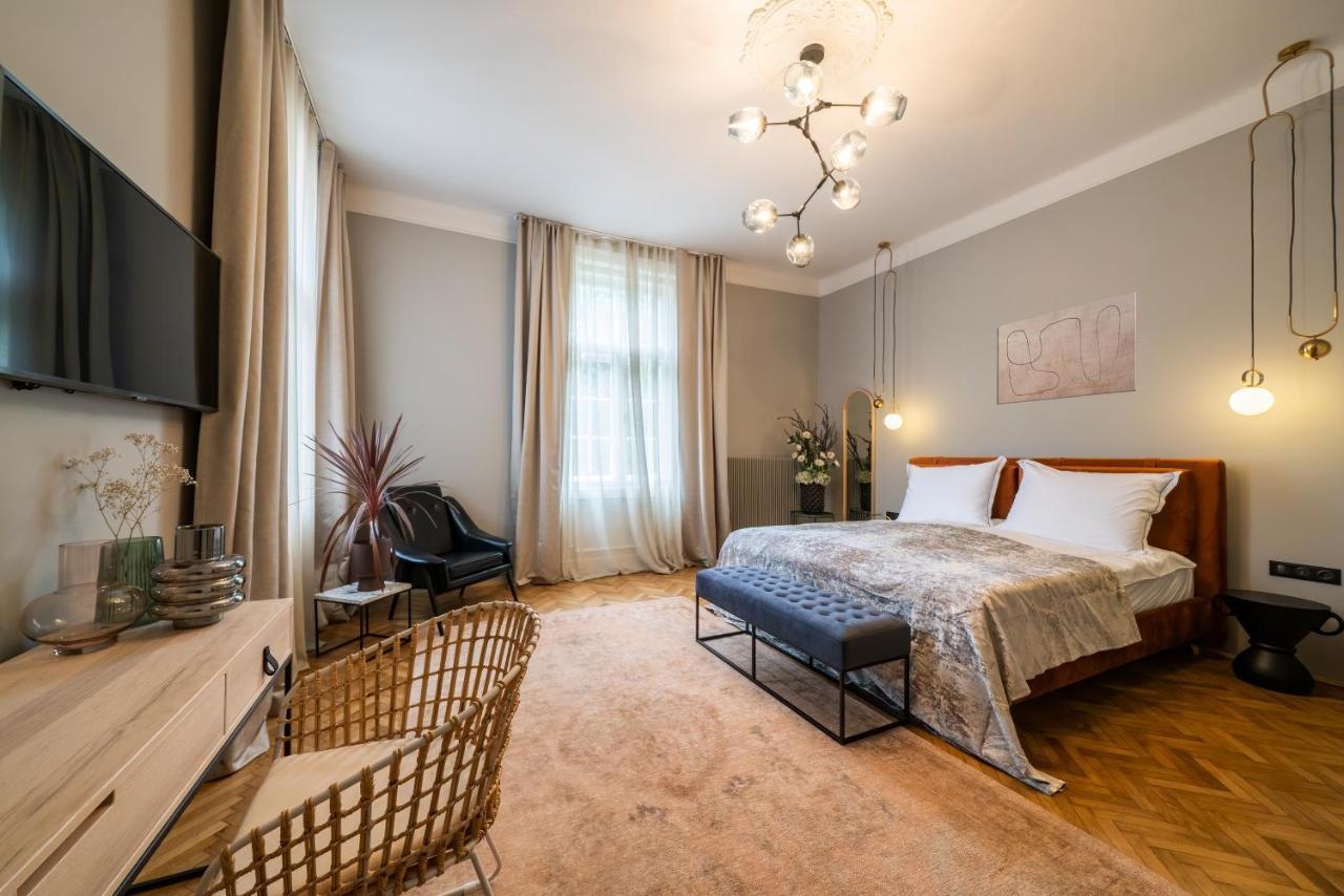 Nest Hotel Győr Eksteriør billede