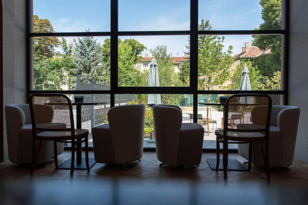 Nest Hotel Győr Eksteriør billede