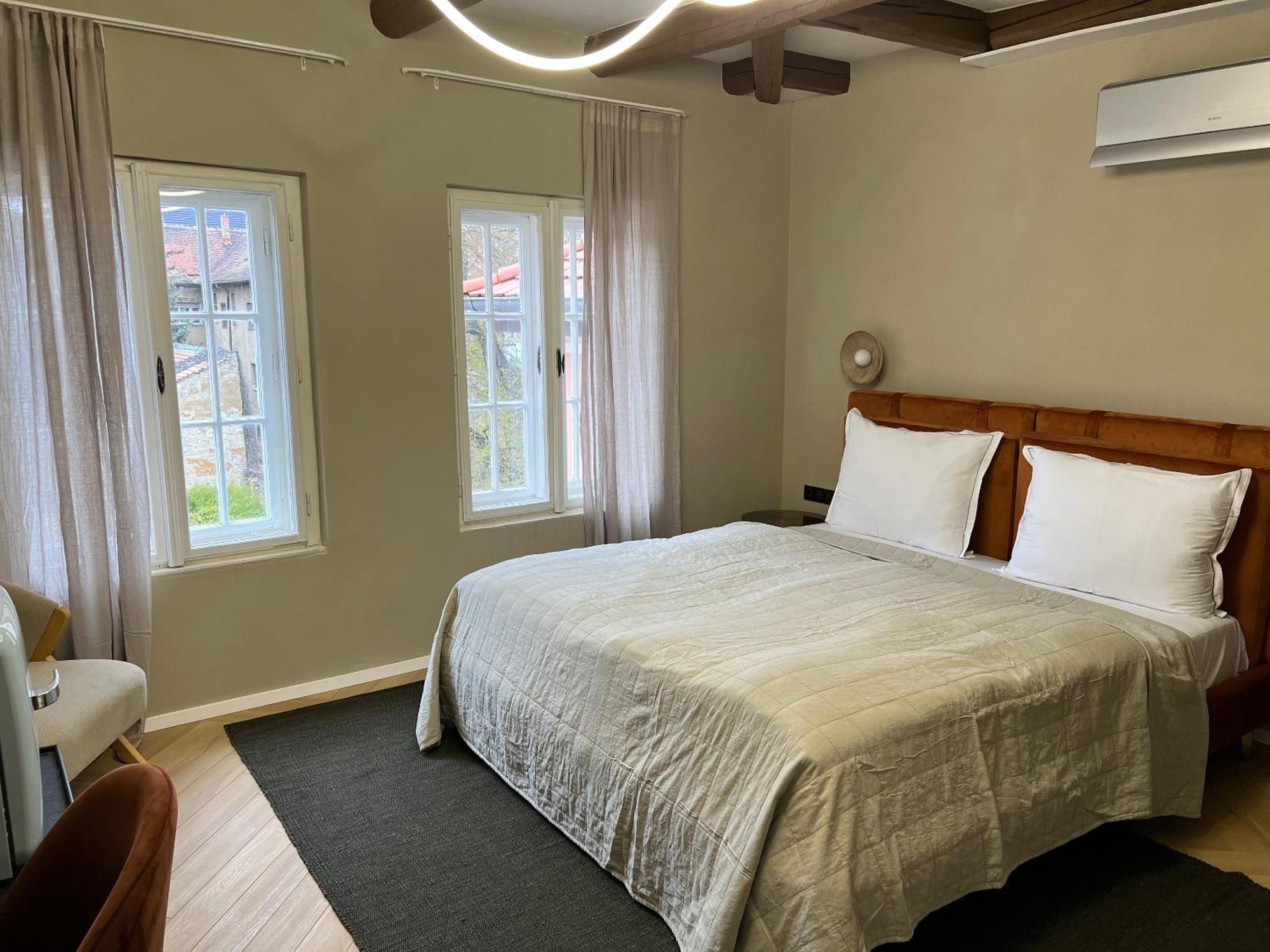 Nest Hotel Győr Eksteriør billede